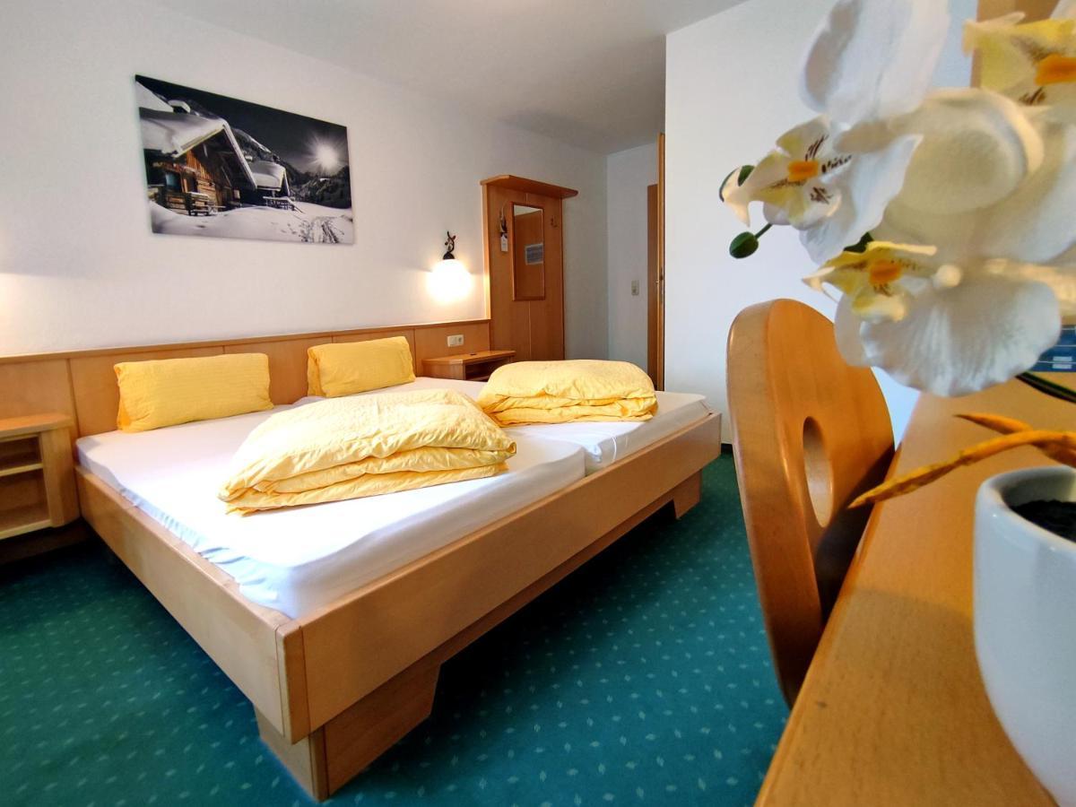 Hotel Wasserfall - Including Summercard Fusch an der Grossglocknerstrasse Exterior foto