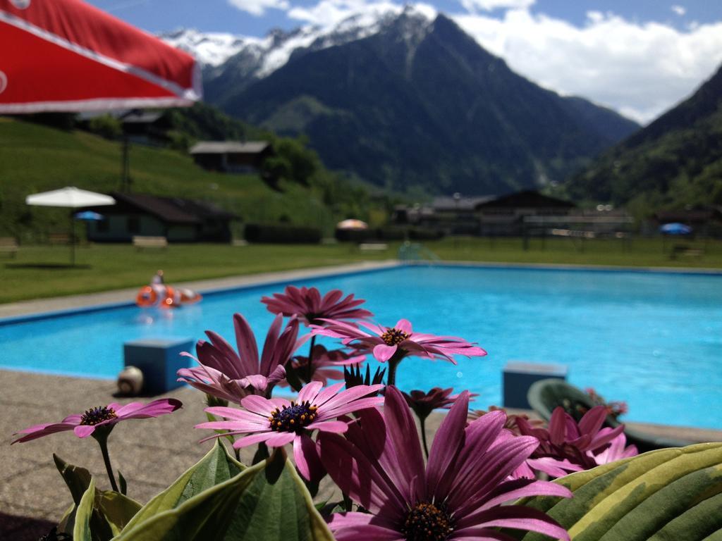 Hotel Wasserfall - Including Summercard Fusch an der Grossglocknerstrasse Exterior foto